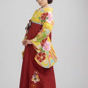 KIMONO ￥33,000(税込)
HAKAMA ￥22,000(税込)
TOTAL ￥55,000(税込)