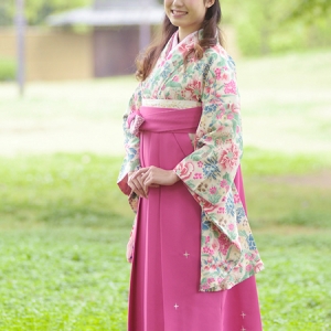 KIMONO ￥33,000(税込)
HAKAMA ￥22,000(税込)
TOTAL ￥55,000(税込)