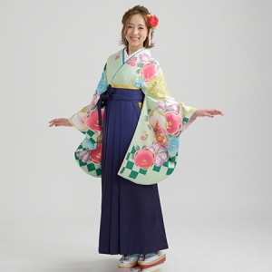 KIMONO ￥33,000(税込)
HAKAMA ￥13,200(税込)
TOTAL ￥46,200(税込)