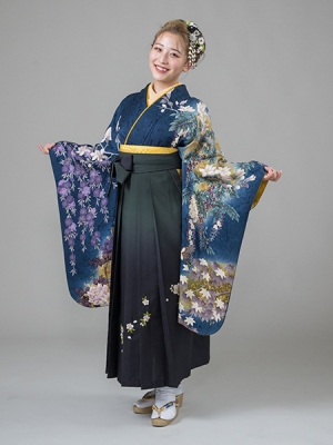 KIMONO ￥33,000(税込)
HAKAMA ￥19,800(税込)
TOTAL ￥52,800(税込)