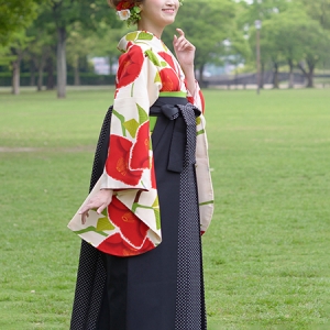 KIMONO　￥33,000(税込)
HAKAMA　￥22,000(税込)
TOTAL　￥55,000(税込)