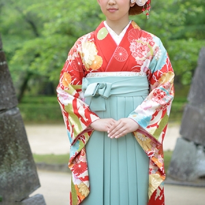 KIMONO　￥33,000(税込)
HAKAMA　￥22,000(税込)
TOTAL　￥55,000(税込